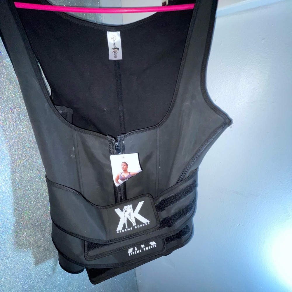 Xtreme kruves waist trainer